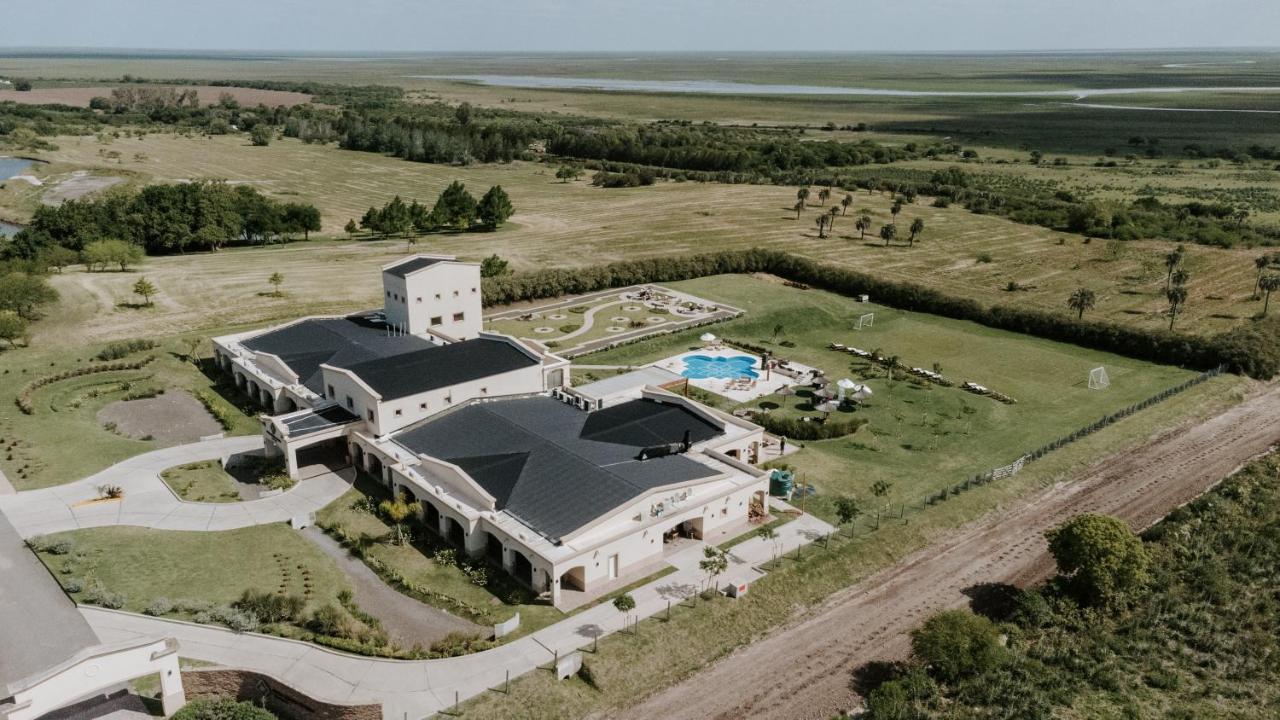 Hotel Termas Victoria Wellness Spa Buitenkant foto